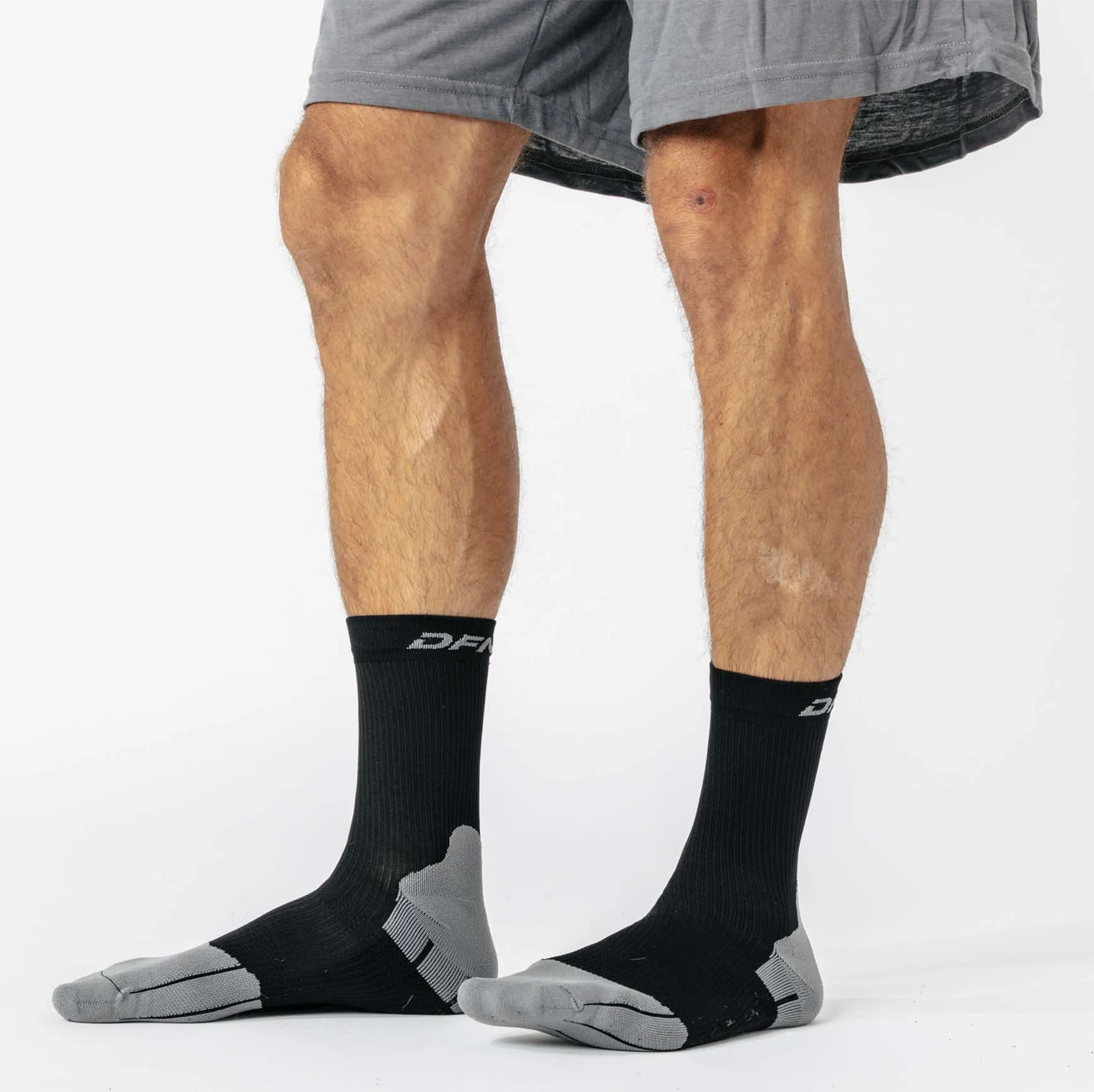 HYBRID Ax CREW COMPRESSION SOCKS 20-30mmHg